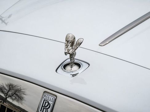 Used 2019 Rolls-Royce Ghost image 73