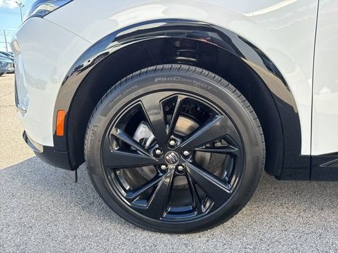 New 2026 Buick Envision Sport Touring image 9