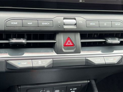New 2025 Kia K4 EX image 22