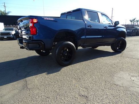 Certified 2019 Chevrolet Silverado 1500 LT Trail Boss AWD/4WD image 5