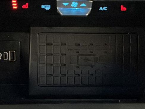 Used 2025 Ford F150 XLT w/ Equipment Group 302A MID image 44