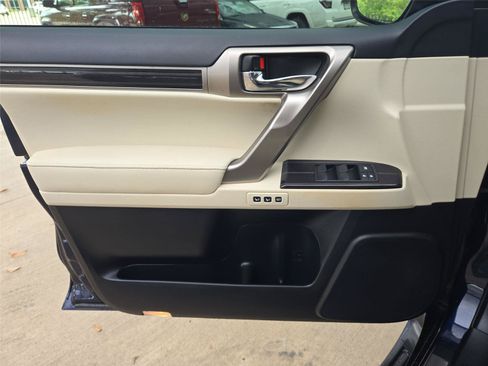 Used 2020 Lexus GX 460 Premium w/ Premium Package AWD/4WD image 24
