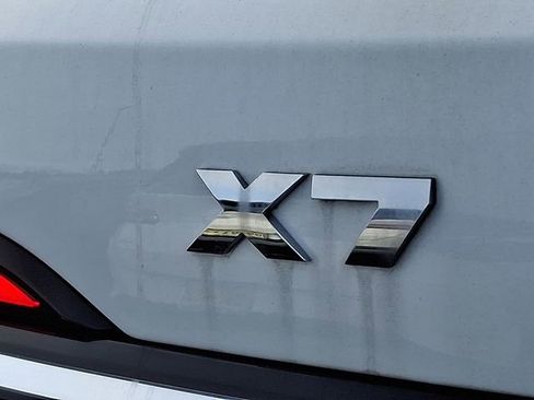 New 2026 BMW X7 M60i w/ Executive Package image 20