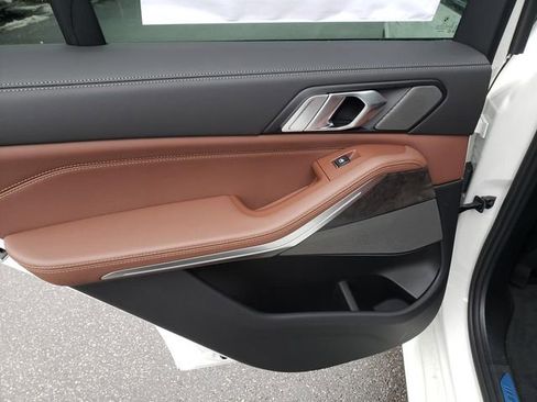 New 2026 BMW X5 xDrive50e w/ M Sport Package image 14