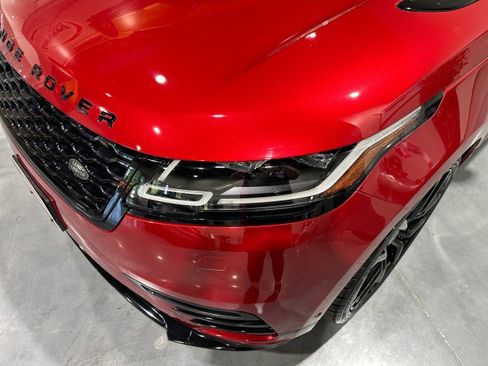 Used 2018 Land Rover Range Rover Velar R-Dynamic SE AWD/4WD image 14