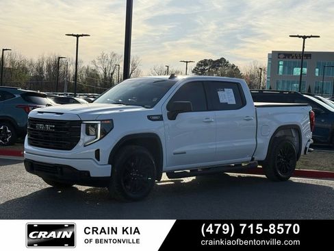Used 2026 GMC Sierra 1500 Elevation w/ Elevation Select Package AWD/4WD image 3