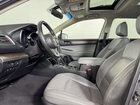 Used 2019 Subaru Outback 2.5i Limited image 4