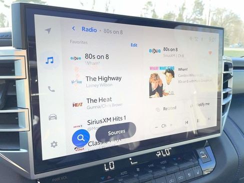 Used 2024 Toyota Tundra Platinum image 28