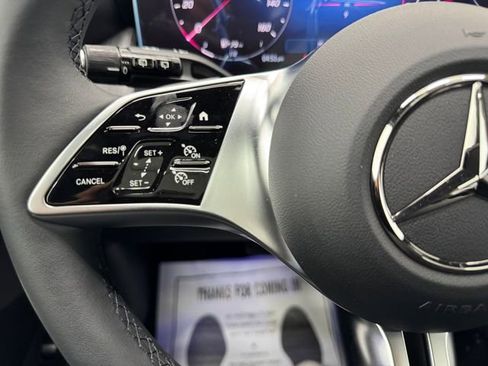 New 2025 Mercedes-Benz GLC 300 image 23