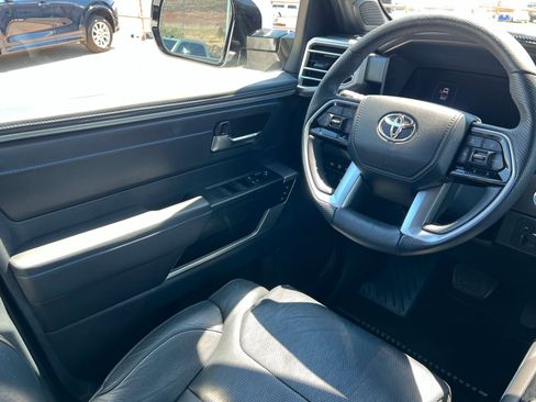 Used 2022 Toyota Tundra Platinum w/ Advanced Package AWD/4WD image 12
