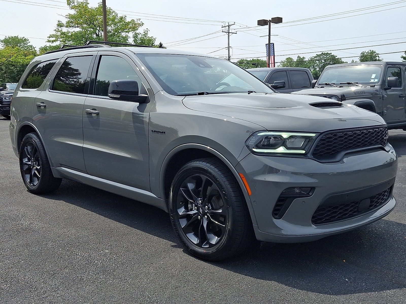 Used 2023 Dodge Durango R/T AWD/4WD image 3