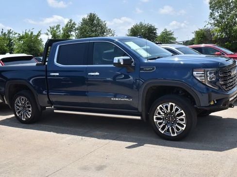 Used 2023 GMC Sierra 1500 Denali Ultimate AWD/4WD image 6