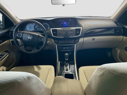 Used 2017 Honda Accord LX image 13