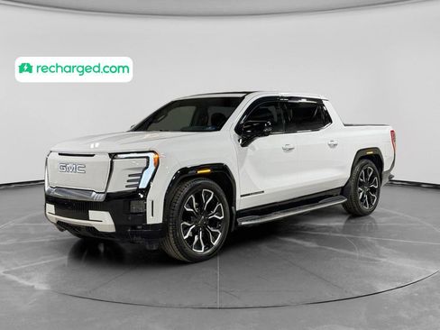 Used 2025 GMC Sierra EV Denali image 1
