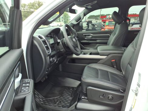 Used 2026 RAM 1500 Big Horn AWD/4WD image 10