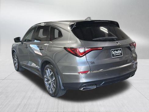 Used 2023 Acura MDX w/ Technology Package FWD image 5