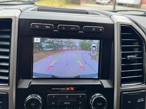 Used 2018 Ford F150 Lariat AWD/4WD image 17