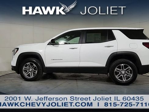 Used 2026 GMC Terrain Elevation FWD image 5