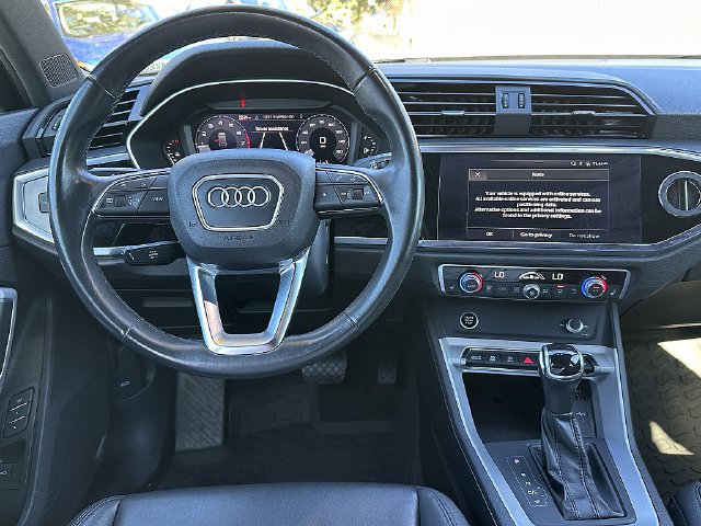 Used 2022 Audi Q3 2.0T Premium AWD/4WD image 15