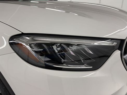 Certified 2025 Mercedes-Benz GLC 350e 4MATIC image 12