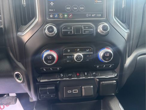Used 2021 GMC Sierra 1500 AT4 AWD/4WD image 13