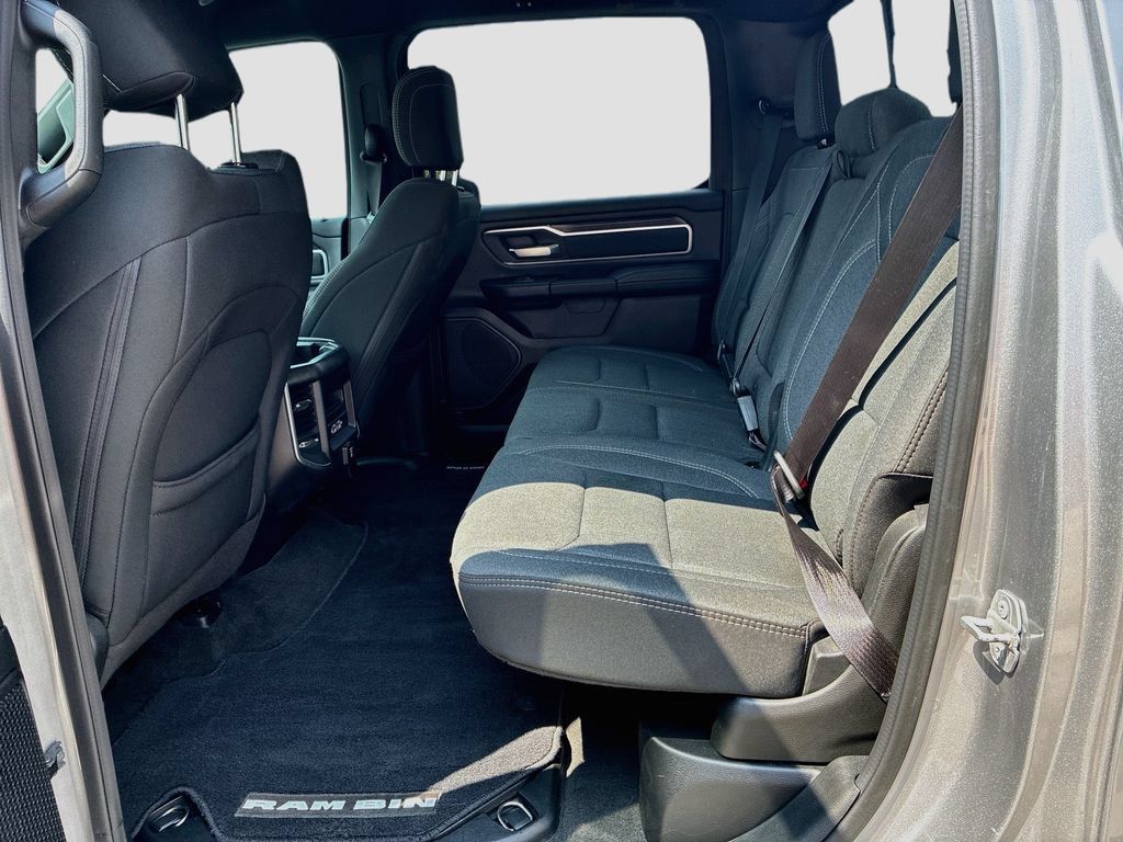 Used 2020 RAM 1500 Big Horn RWD image 25