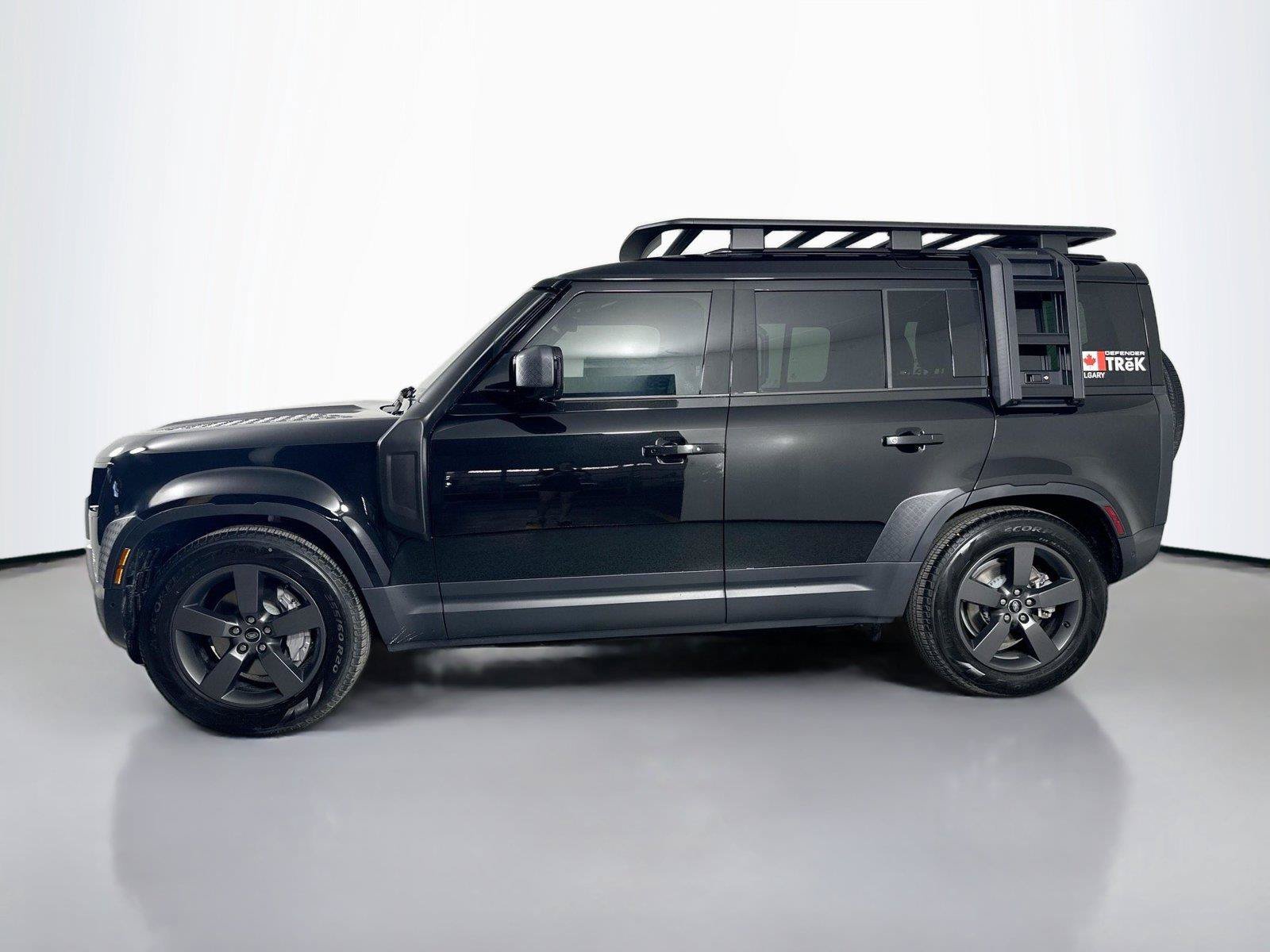 Certified 2025 Land Rover Defender 110 S AWD/4WD image 8
