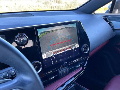 Used 2024 Lexus NX 350h Premium image 26