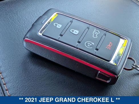 Used 2021 Jeep Grand Cherokee L Summit image 36