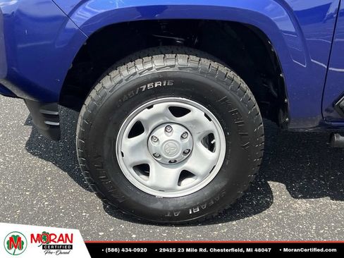 Used 2023 Toyota Tacoma SR5 RWD image 9