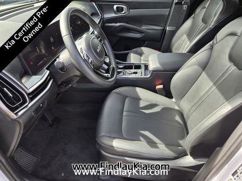 Certified 2025 Kia Sorento S image 12