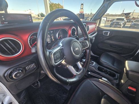 Used 2021 Jeep Wrangler Unlimited Rubicon AWD/4WD image 13