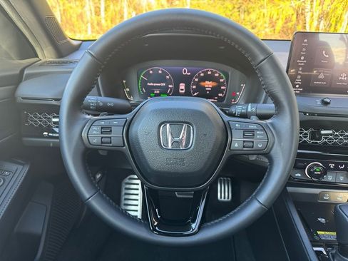 Certified 2025 Honda Accord Sport image 10