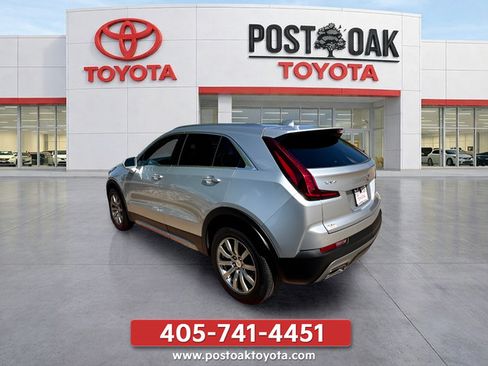 Used 2020 Cadillac XT4 Premium Luxury FWD image 4