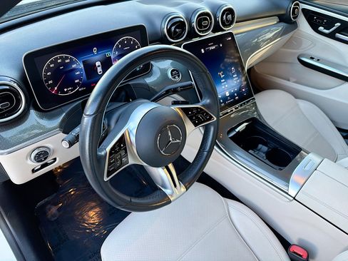 Used 2022 Mercedes-Benz C 300 Sedan image 25