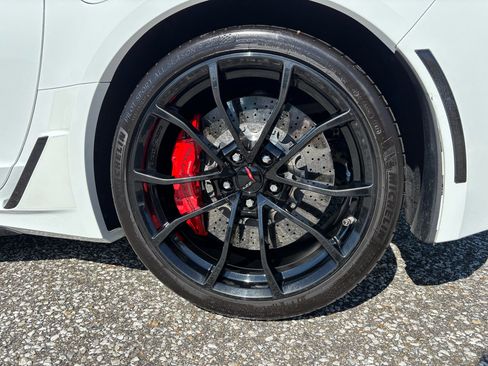 Used 2019 Chevrolet Corvette Grand Sport w/ Z07 Performance Package image 35