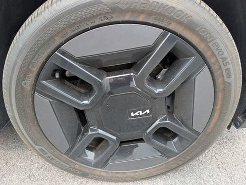 Used 2024 Kia EV9 GT-Line AWD/4WD image 9
