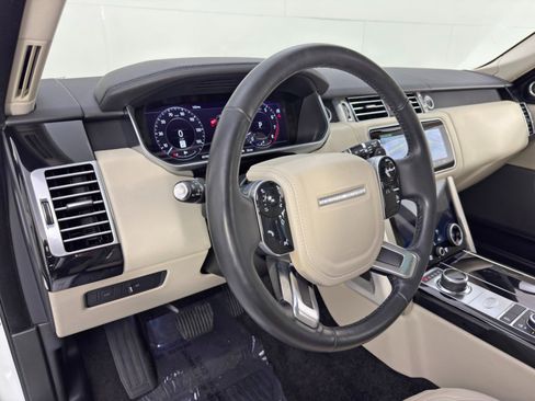 Used 2021 Land Rover Range Rover image 14