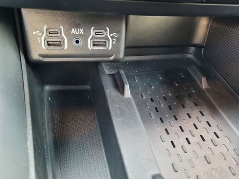 Used 2025 Dodge Durango GT image 23