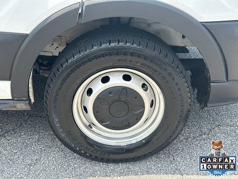 Used 2025 Ford Transit 250 148 High Roof RWD image 12