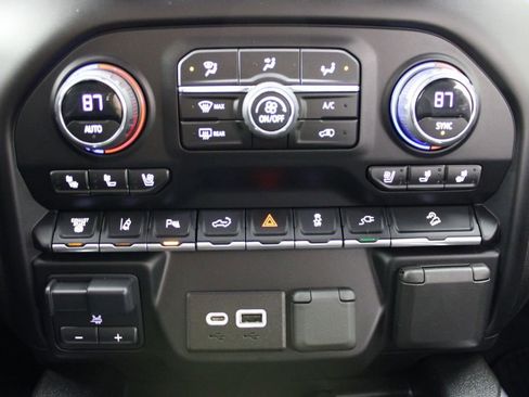 Used 2023 Chevrolet Silverado 3500 LTZ w/ LTZ Plus Package image 25