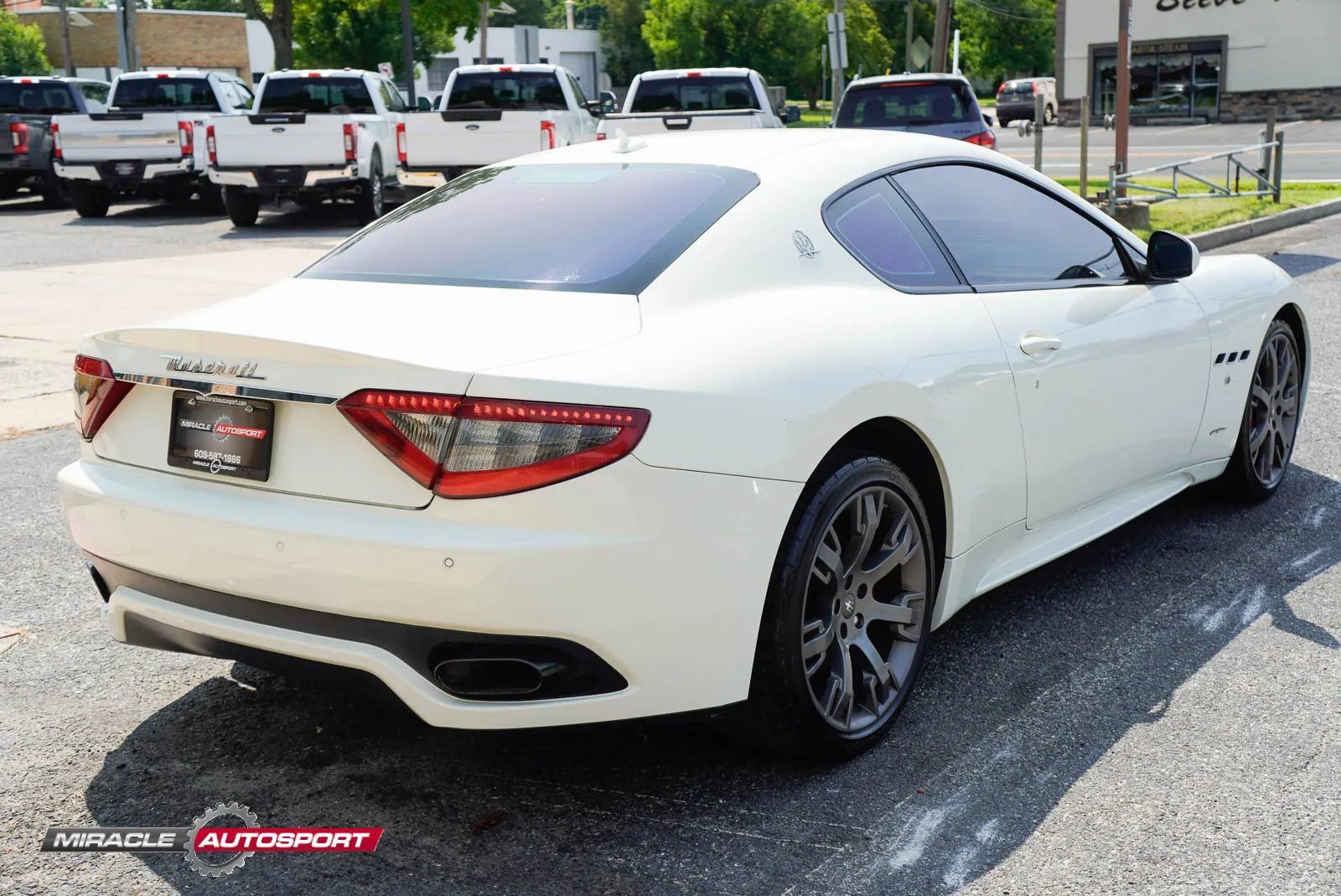 Used 2017 Maserati GranTurismo Sport RWD image 7