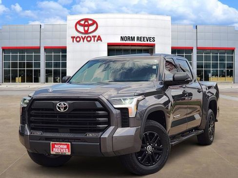 Used 2023 Toyota Tundra SR5 AWD/4WD image 1