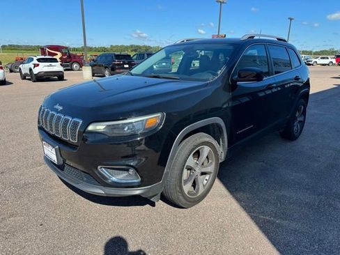 Used 2020 Jeep Cherokee Limited image 4