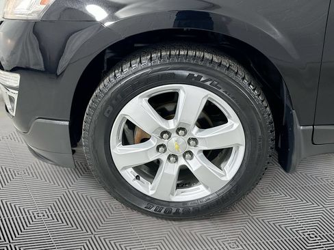 Used 2017 Chevrolet Traverse LT w/ Style and Technology Package AWD/4WD image 25