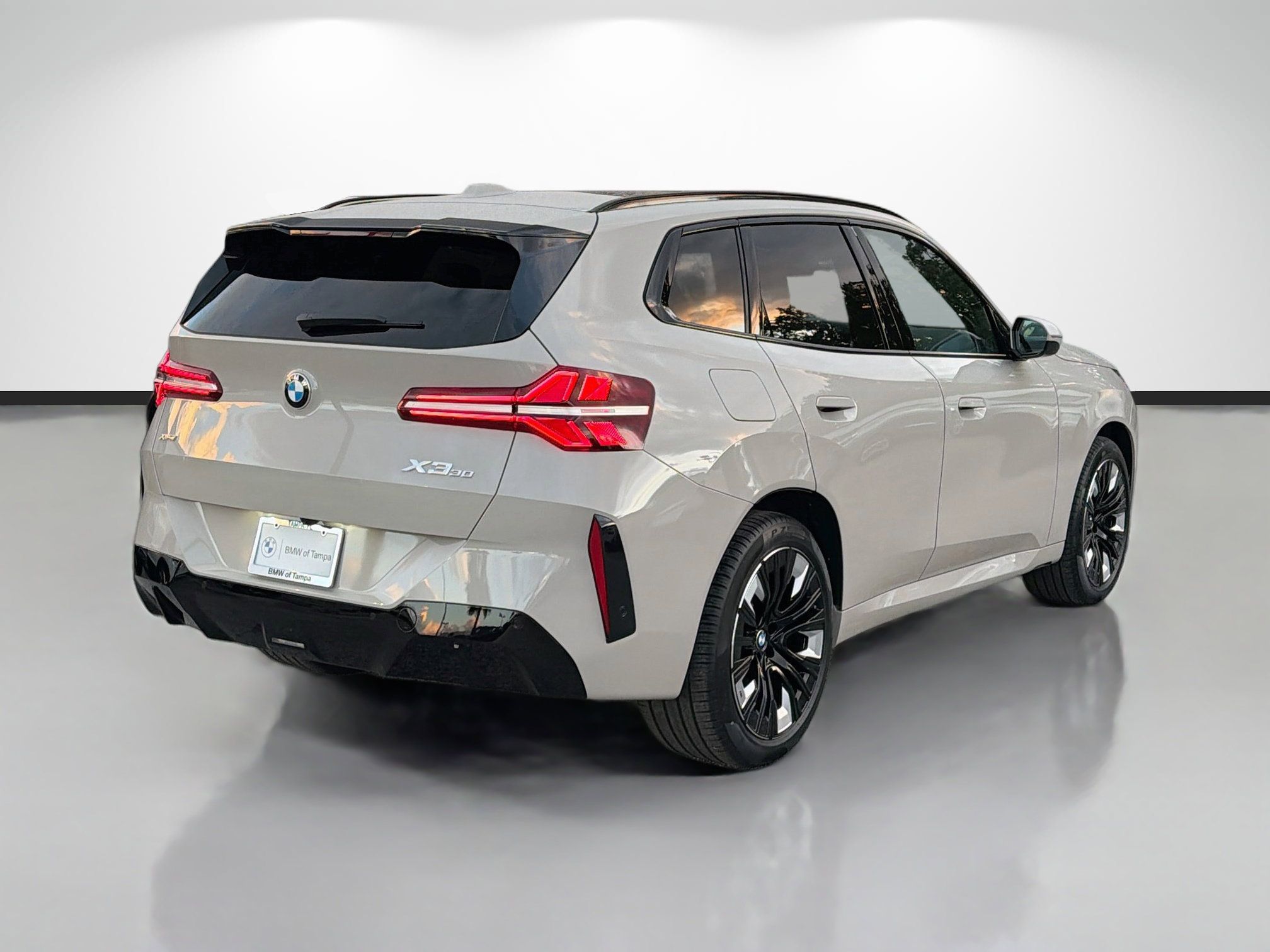 New 2026 BMW X3 xDrive30i w/ M Sport Package AWD/4WD image 3