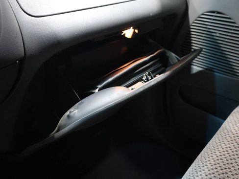 Used 2002 Ford F150 King Ranch image 26