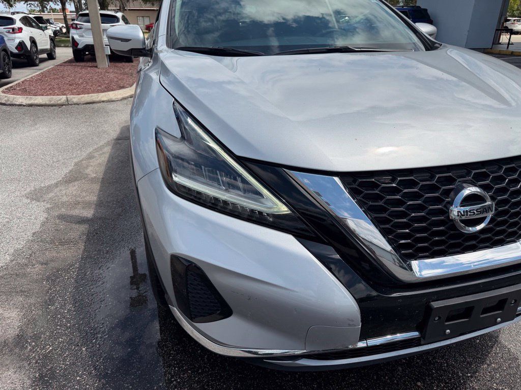 Used 2020 Nissan Murano SV FWD image 14
