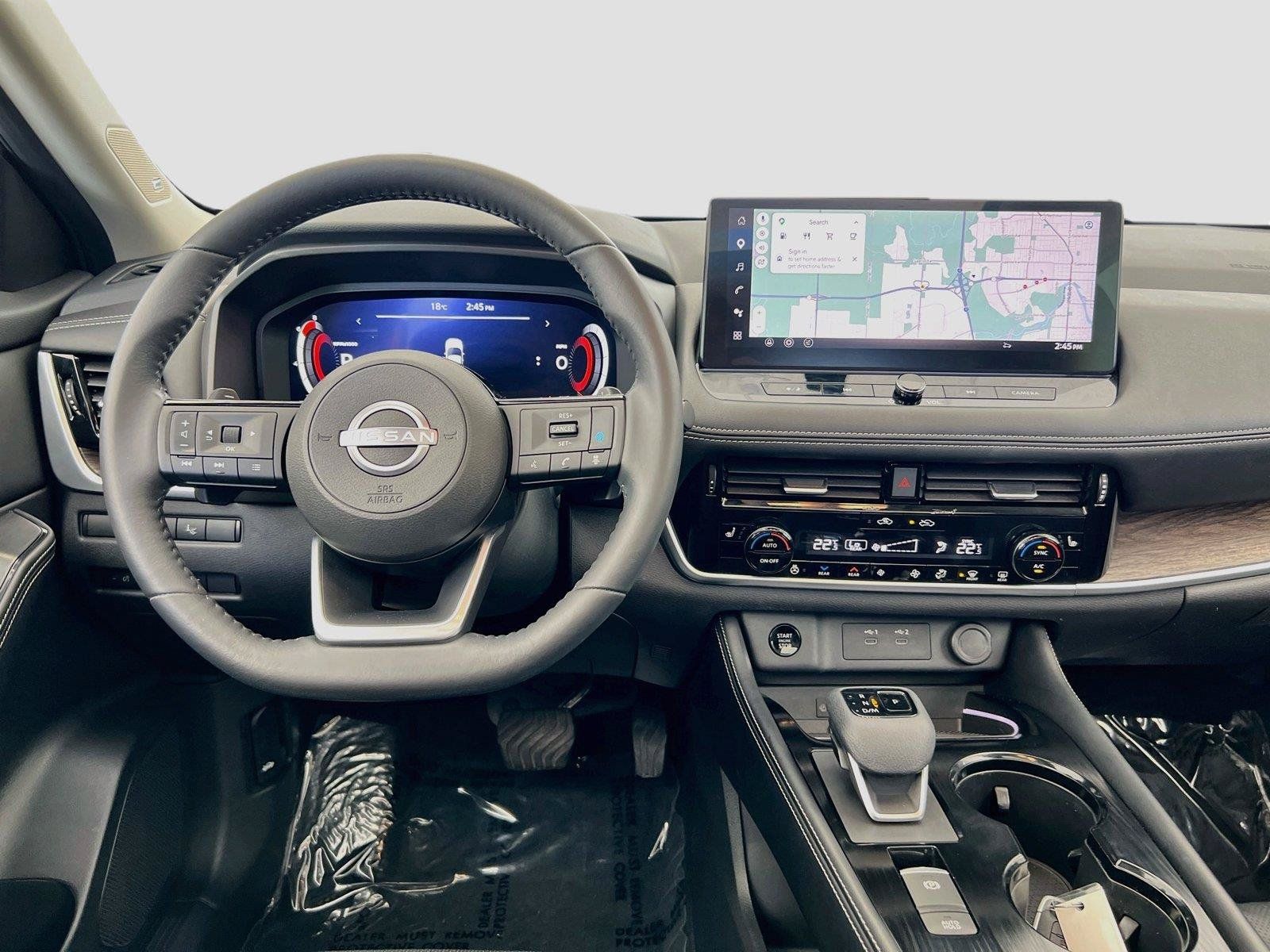 Used 2024 Nissan Rogue Platinum w/ Platinum Premium Package AWD/4WD image 2