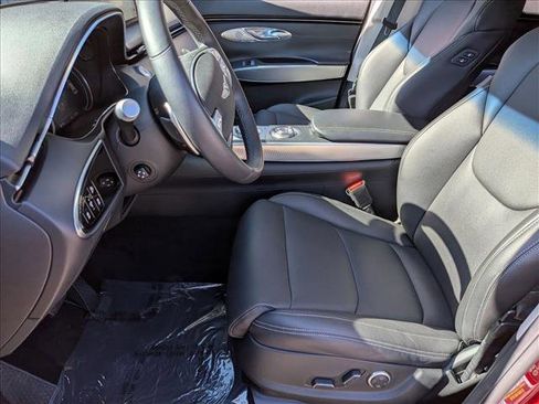 Used 2023 Genesis GV70 2.5T w/ Select Package image 17